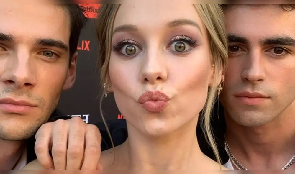 Ester Expósito y el osado vestido que lució en evento de Netflix