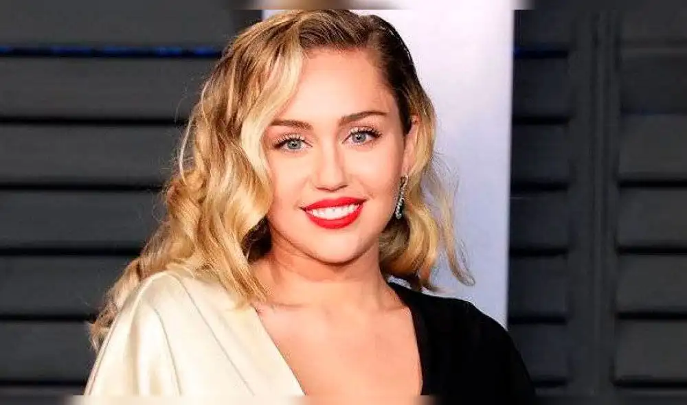 Miley Cyrus reveló que aún le atraen las mujeres, pese a estar casada con Liam Hemsworth