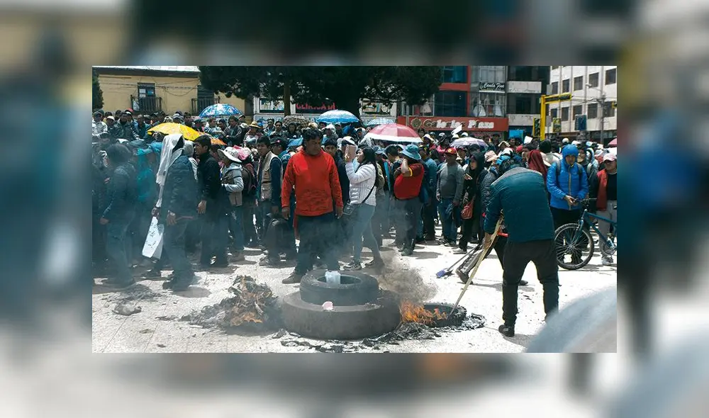 Violencia en Puno por la Universidad Andina [VIDEO Y FOTOS]