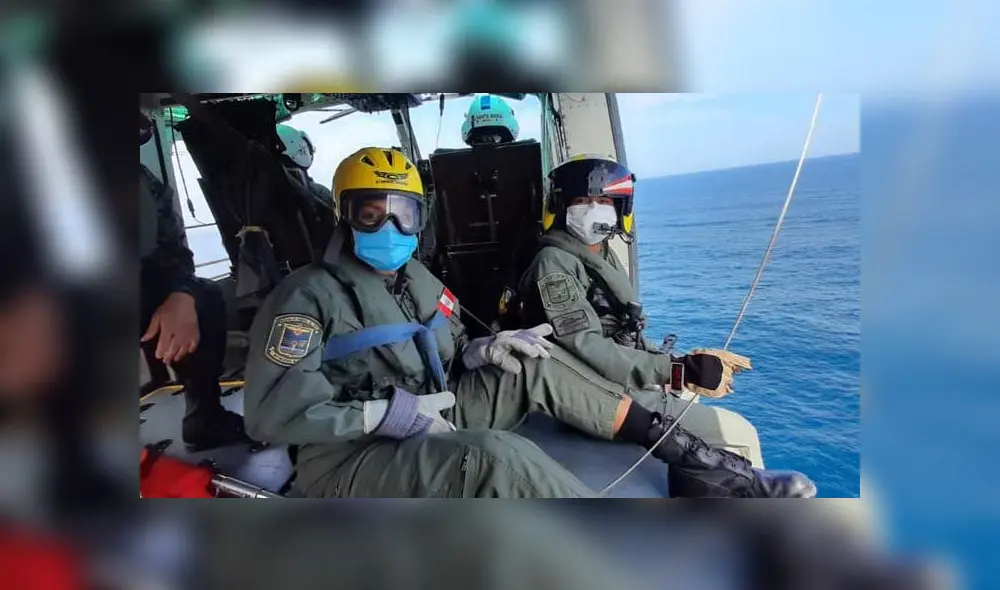 Rescate en alta mar. Fotos: Óscar Chumpitaz. Rescate en alta mar. Fotos: Óscar Chumpitaz.