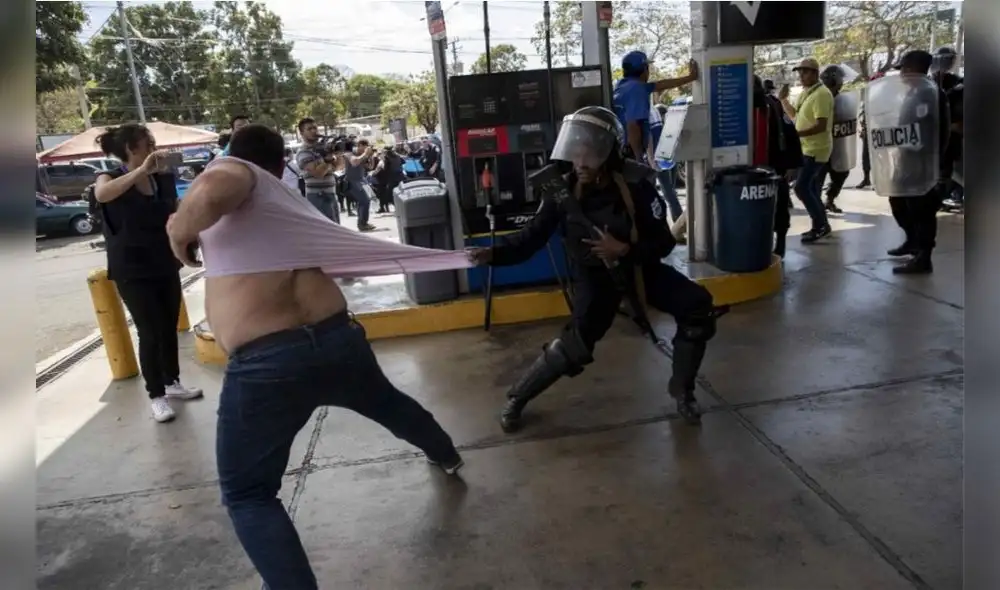 Nicaragua: Detienen a más de 100 manifestantes, entre ellos líderes de oposición