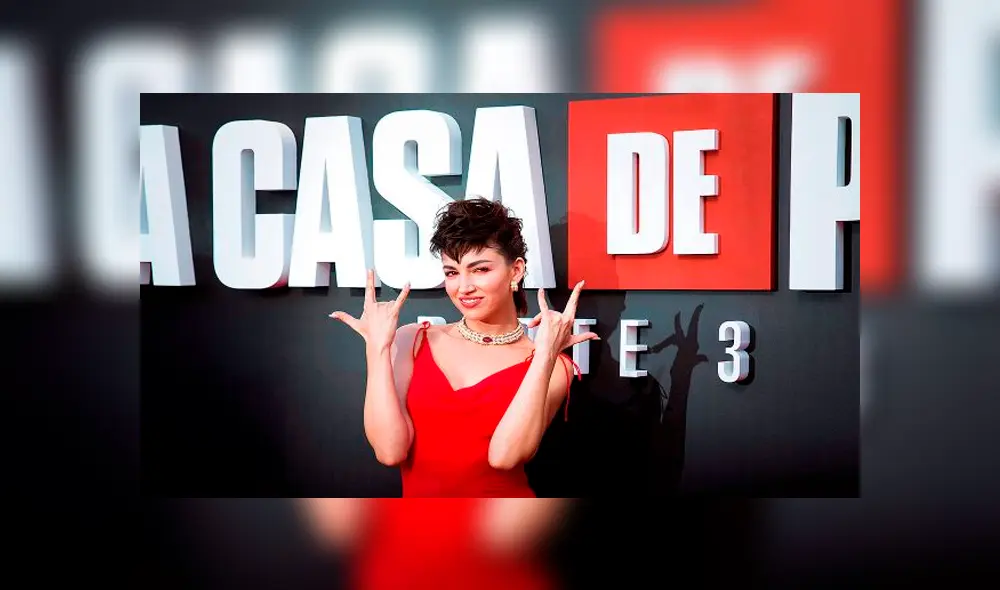 Úrsula Corberó looks