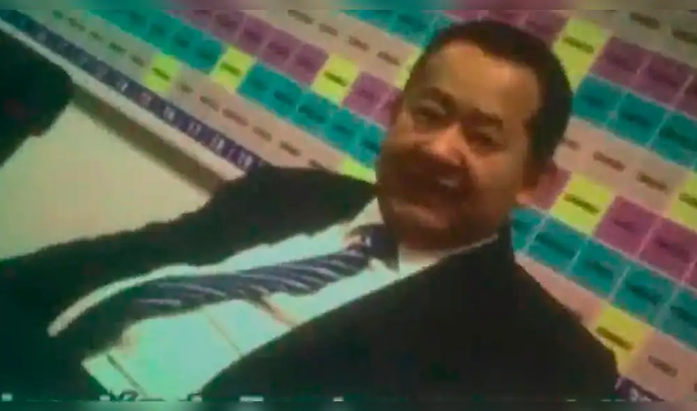 Bienvenido Ramírez en 'keikovideo': "Tu alcalde es el que ejecuta, tú sólo recibes tu billete" Bienvenido Ramírez en 'keikovideo': "Tu alcalde es el que ejecuta, tú sólo recibes tu billete"