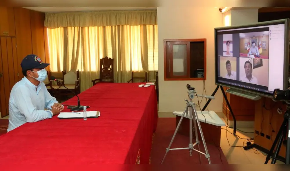 Juan Díaz Dios tuvo vídeoconferencia con parlamentarios.