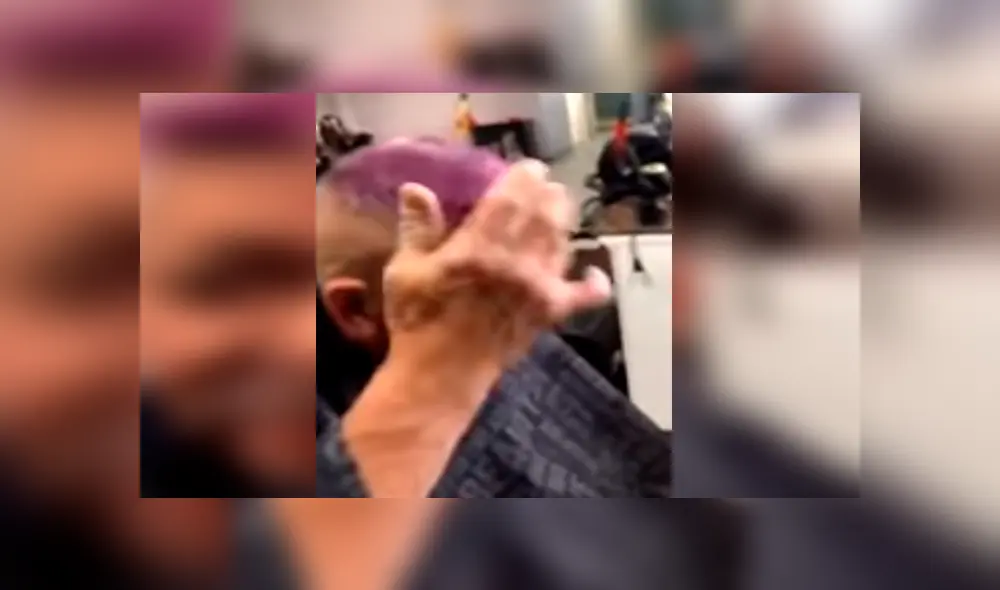 Un hombre tuvo una peculiar reacción al enterarse que le habían pintado el cabello sin su consentimiento. Un hombre tuvo una peculiar reacción al enterarse que le habían pintado el cabello sin su consentimiento.
