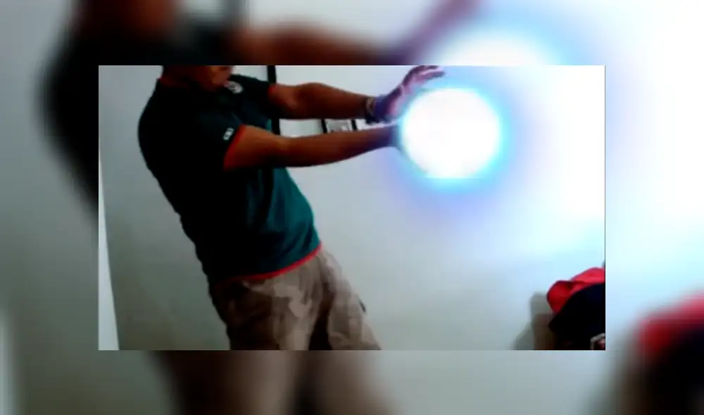 Facebook Viral: Increíble tutorial hecho por joven para que tu también puedas hacer el 'Kame Hame Ha'