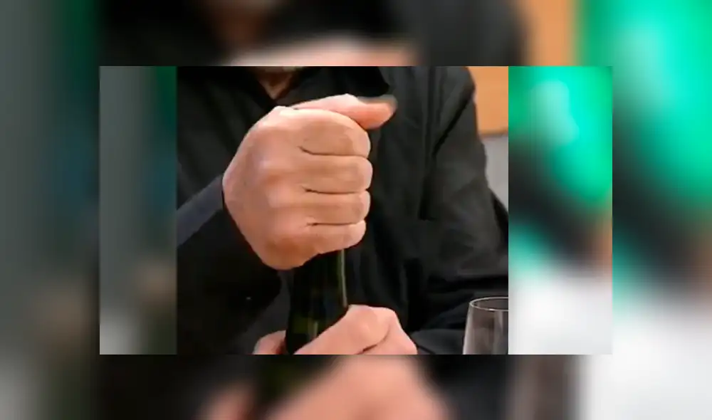 YouTube viral: catador pasa vergonzoso momento al enseñar a abrir una botella de vino [VIDEO]