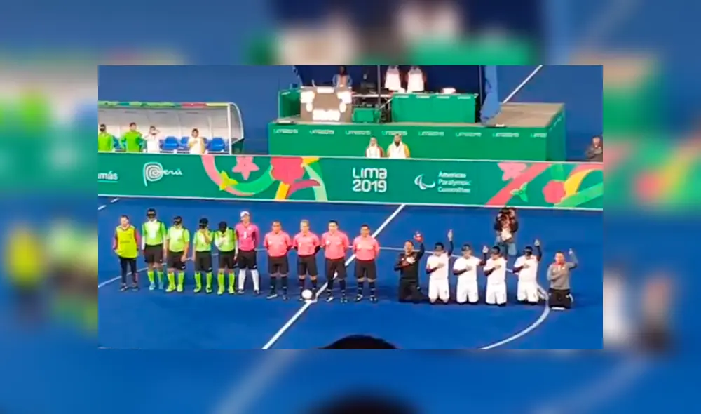 Selección peruana de fútbol 5 se arrodilló y cantó al cielo en su debut en los  Juegos Parapanamericanos 2019.