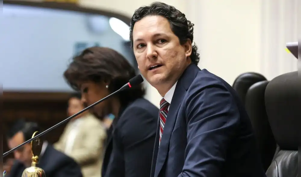 Salaverry sobre reunión con Vizcarra: “reafirmamos nuestra voluntad de apoyar las reformas” Salaverry sobre reunión con Vizcarra: “reafirmamos nuestra voluntad de apoyar las reformas”