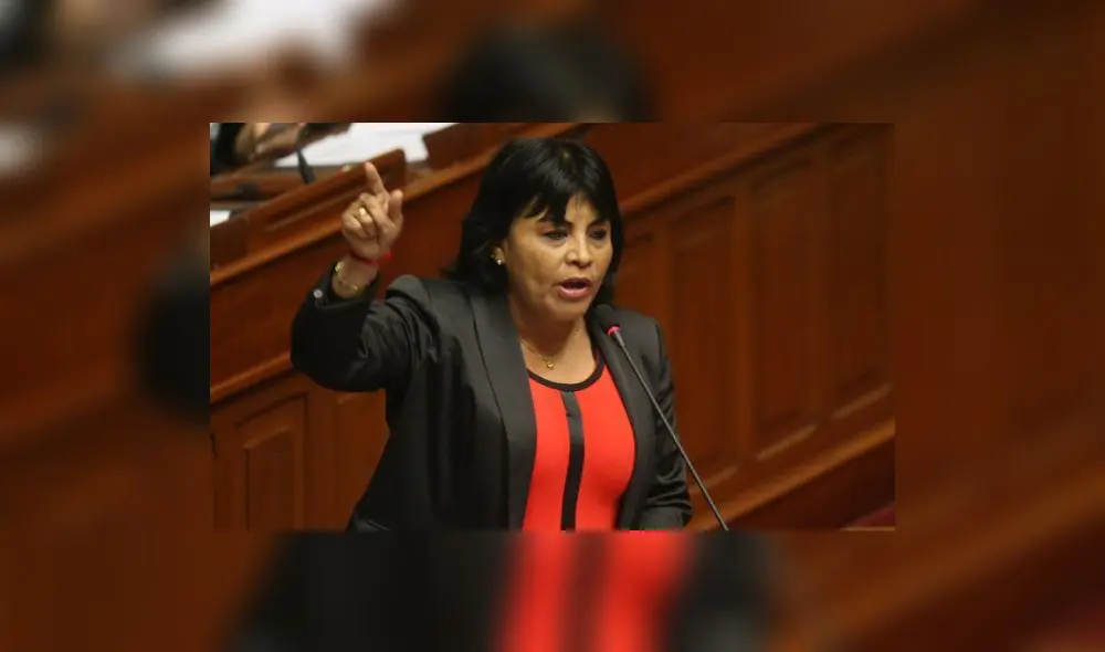 JNE denunciará a Esther Saavedra por falsedad genérica