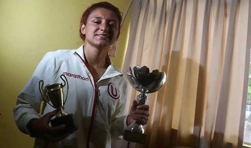 Cindy Novoa conversó con La República luego de consagrarse campeona del fútbol femenino con Universitario. Foto: Eric Villalobos