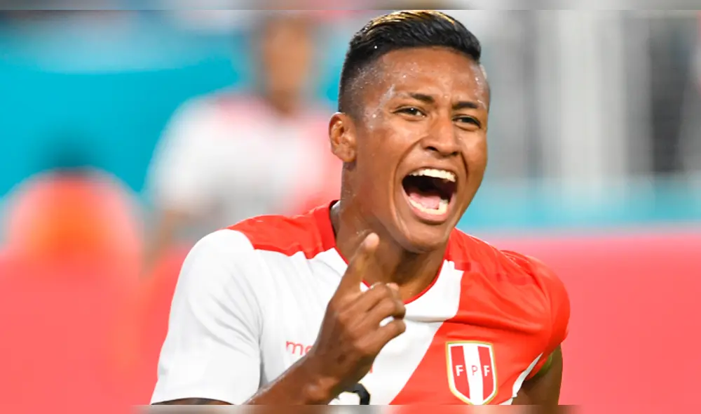 “Con Perú muestra un gran nivel, pero en León se opaca”: el análisis de periodista mexicano sobre Pedro Aquino