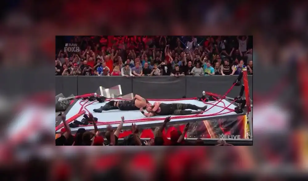 WWE: ¡Big Show y Braun Strowman rompen el ring con un suplex desde la tercera cuerda!  [VIDEO]