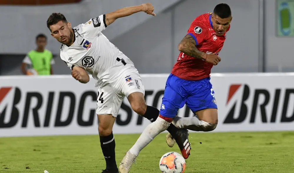 Colo Colo y Jorge Wilstermann pelean por su pase a octavos de final de la Copa Libertadores 2020. Foto: EFE Colo Colo y Jorge Wilstermann pelean por su pase a octavos de final de la Copa Libertadores 2020. Foto: EFE