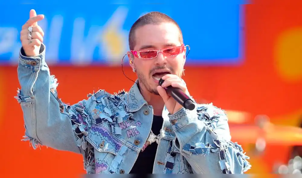 J Balvin recibe miles de críticas por comer carne bañada en polvo de oro 