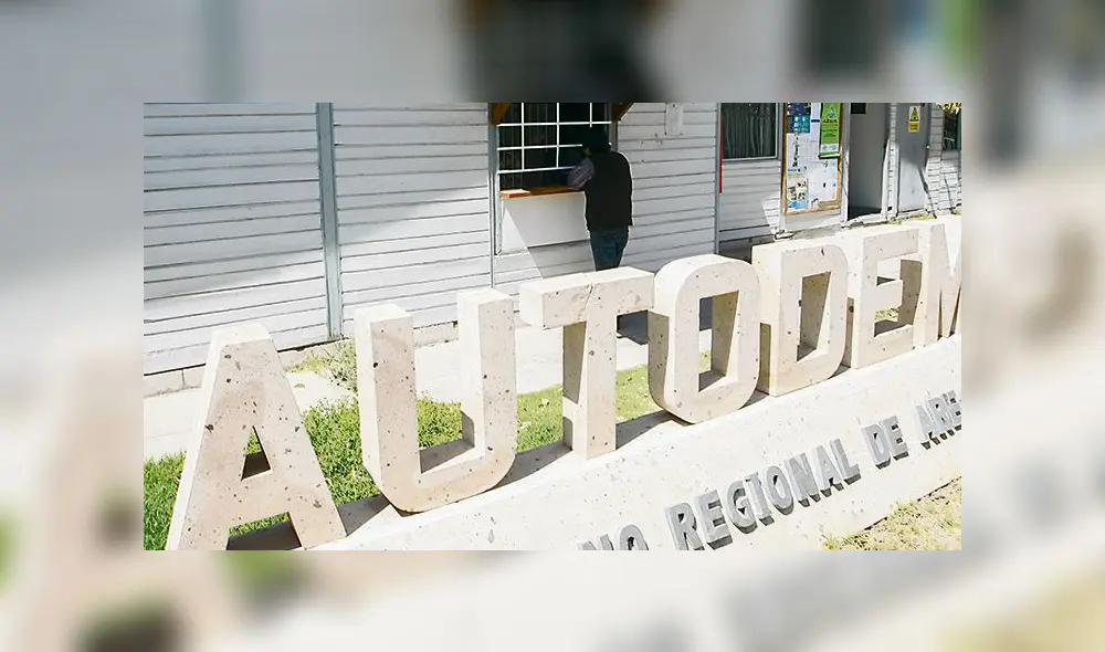 Sigue la crisis en Autodema.