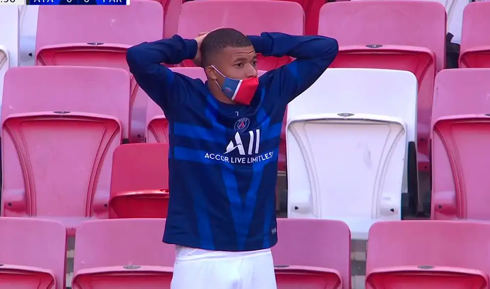 Kylian Mbappé no puede cree el gol de que falló Neymar en el inicio del PSG vs. Atalanta . | Foto: ESPN 2