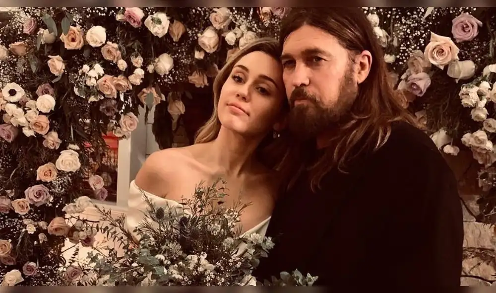 Acusan a madre de Miley Cyrus de entregar marihuana a sus hijos [FOTOS]