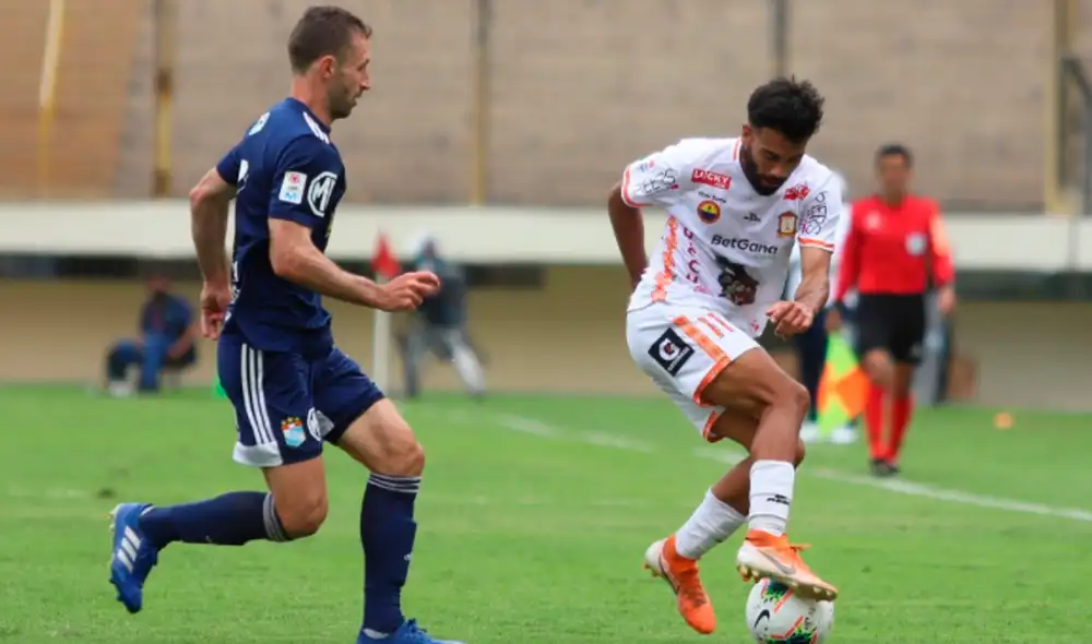 Sporting Cristal y Ayacucho FC juegan la primera semifinal de la Liga 1. Foto: FPF