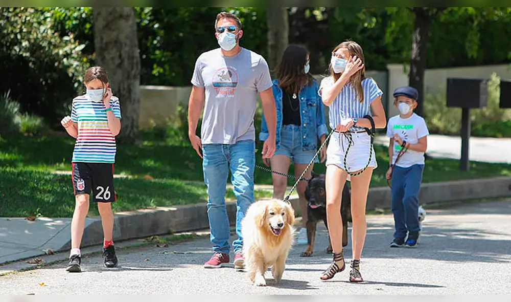 Ben Affleck y Ana de Armas son captados paseando con los hijos del actor y de Jennifer Garner