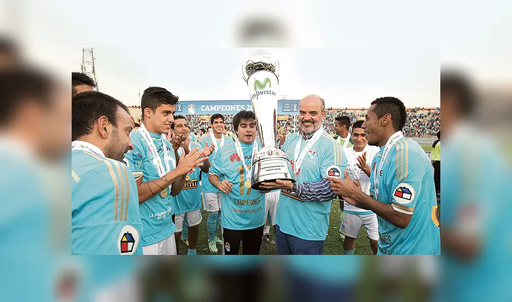 De casa. Cúneo fue presidente del club y celebró con el plantel más de un campeonato. El exdirectivo pensó en comprar el club. De casa. Cúneo fue presidente del club y celebró con el plantel más de un campeonato. El exdirectivo pensó en comprar el club.