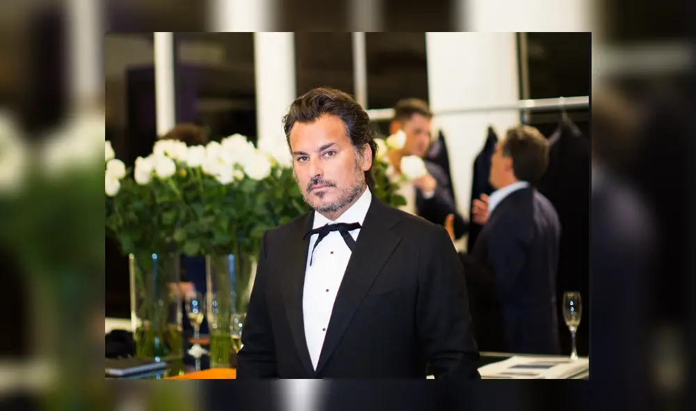 Famoso diseñador Oscar Carvallo confeccionó el traje de Miss Venezuela.