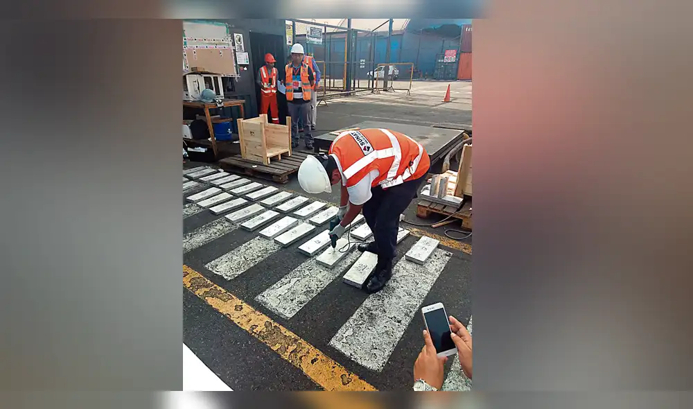 Iban a sacar casi dos toneladas de droga en barras de zinc