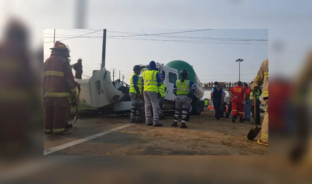 Personal de la concesionaria acudió a la zona para controlar la emergencia. Personal de la concesionaria acudió a la zona para controlar la emergencia.