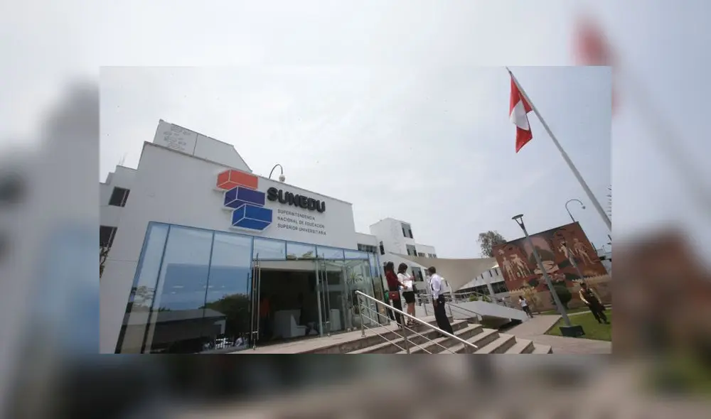 Sunedu señaló que los títulos emitidos por una universidad extranjera, que involucren estudios presenciales en territorio peruano, no serán reconocidos ni inscritos en el Registro Nacional de Grados y Títulos. (Foto: Difusión)