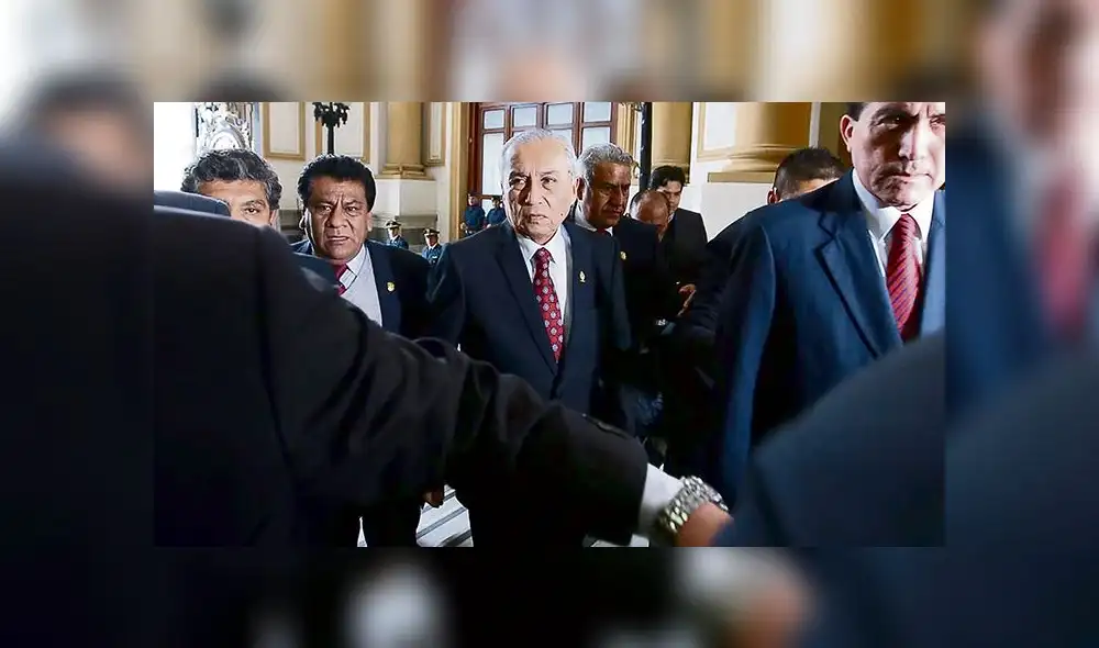 Investigan a Chávarry por ‘Los Cuellos Blancos del Puerto’