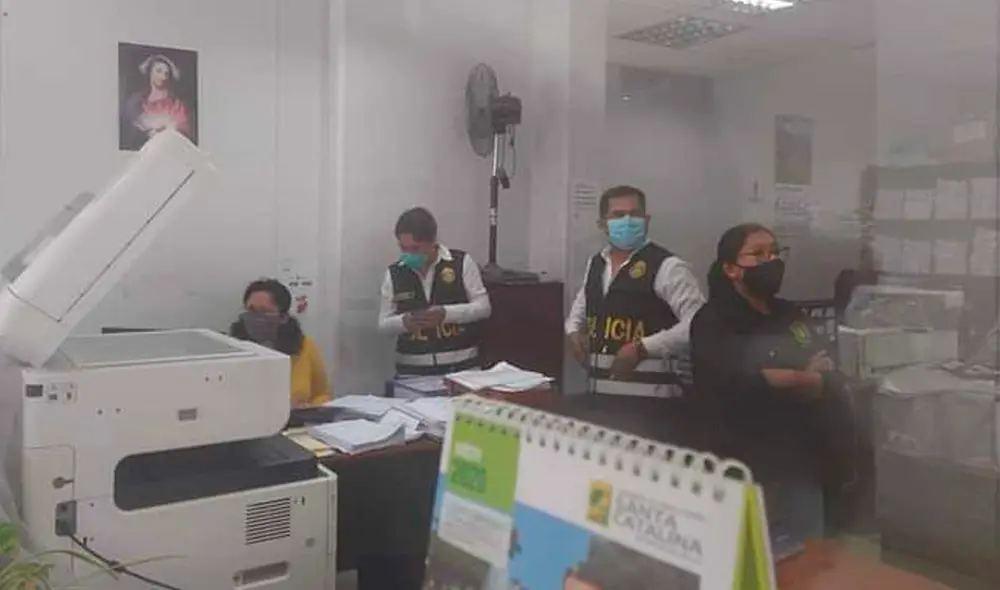 Policía Anticorrupción participó en diligencias. Foto: Fiscalía. Policía Anticorrupción participó en diligencias. Foto: Fiscalía.