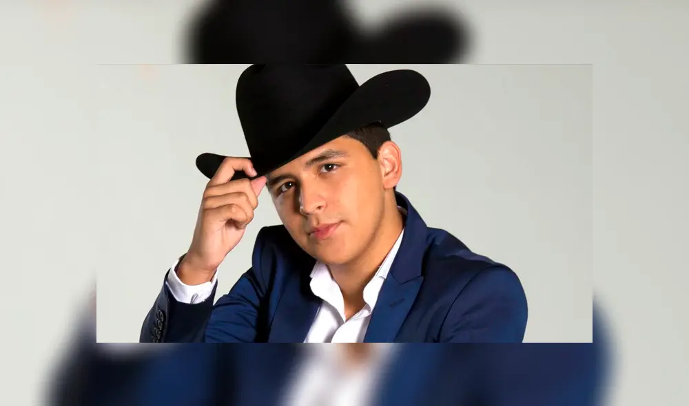 Christian Nodal recibe duras críticas luego de mostrar desagrado ante el trabajo del Grupo Firme [VIDEO]