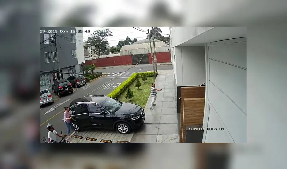 Dentro del vehículo se encontraba una bebé de 5 meses. Dentro del vehículo se encontraba una bebé de 5 meses.