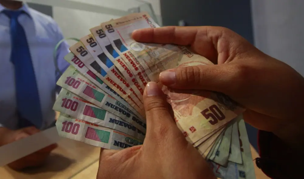 Los empleados de vacaciones, con licencia, descanso por accidente, entre otros, también acceden a la gratificación. Foto: La República