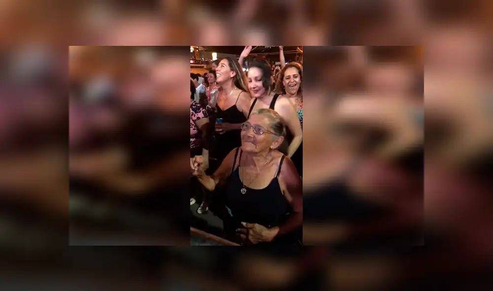 Facebook: Abuela causa furor en las redes al aparecer cantando y bailando en concierto