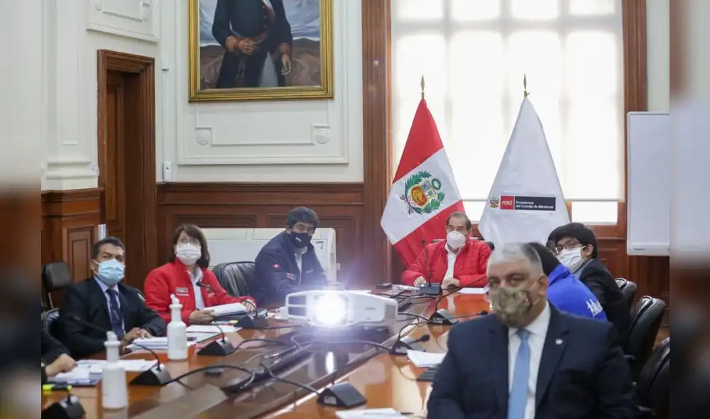 Ministros llegan a La Libertad Ministros llegan a La Libertad