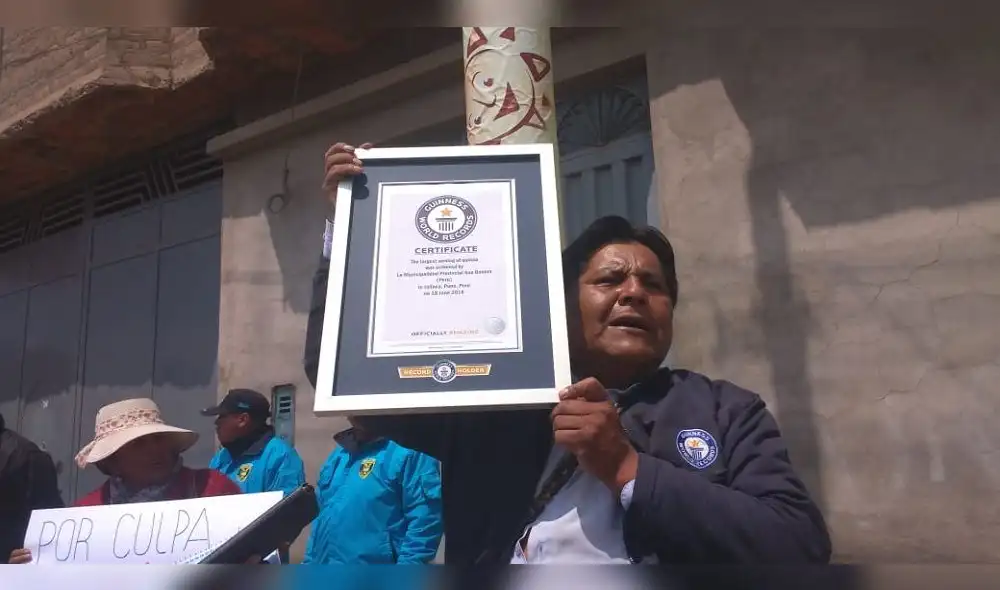 Reclaman al alcalde de Juliaca que pague deuda por Récord Guinness de 2016 [VIDEO]