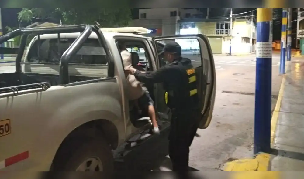 Detienen a 150 ciudadanos en Camaná. Detienen a 150 ciudadanos en Camaná.