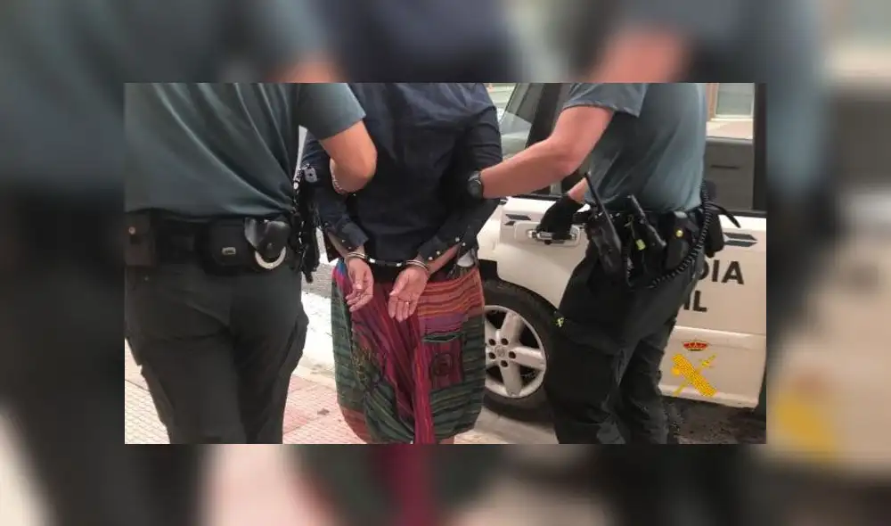 La mujer está acusado por falsificar documentos y estafa. Foto: referencial