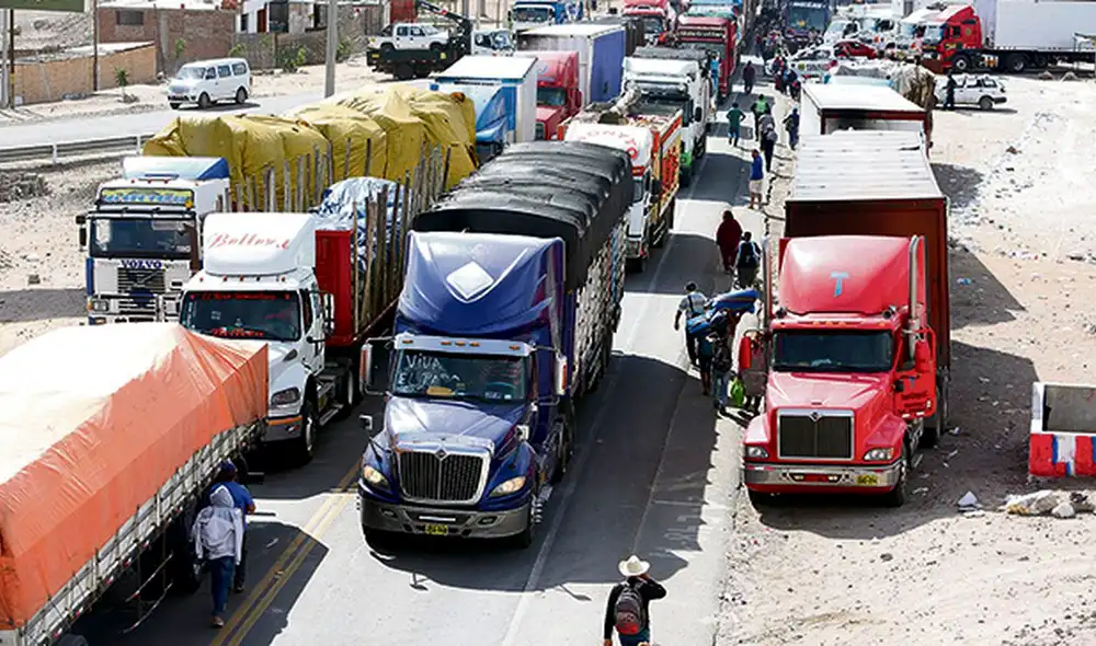 Paro nacional de transportistas se realizará el 4 de julio. Paro nacional de transportistas se realizará el 4 de julio.