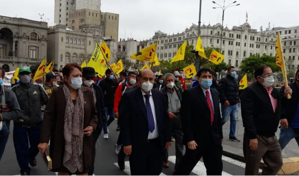 La agrupación política Democracia Directa presentó a su plancha presidencial en su local del Centro de Lima. Foto: Difusión