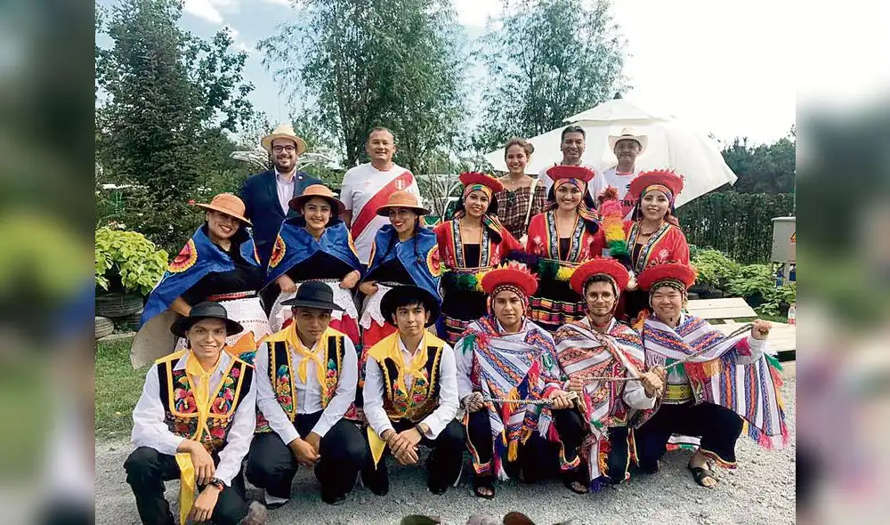 Sanos y salvos. Diplomático Ignacio Vargas (arriba, izq.) se mantiene en contacto con peruanos que estudian en Wuhan, China.