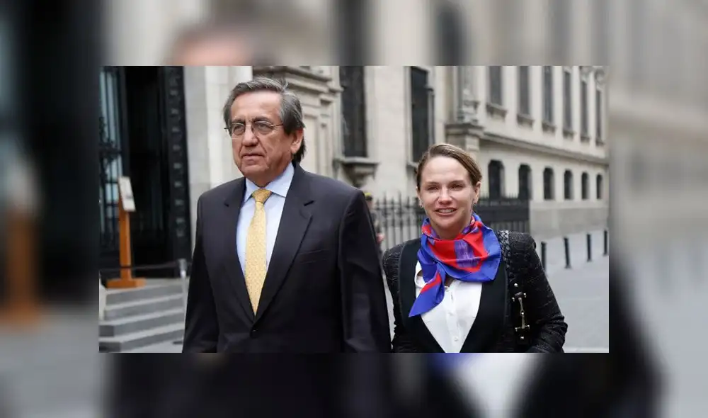 Apra tomará acciones contra Jorge del Castillo y Luciana León por voto en vacancia