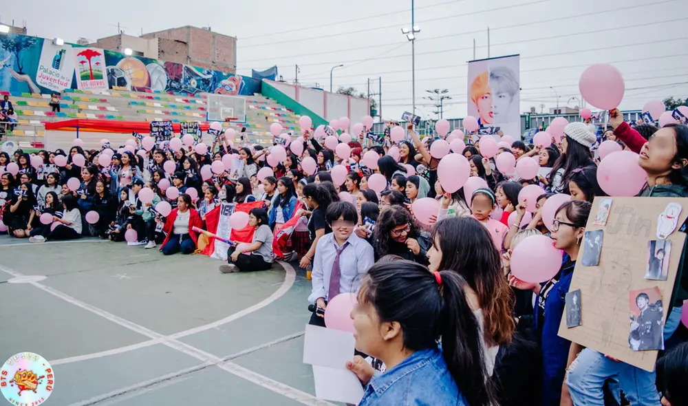 Fotografías de ARMY peruanos. Créditos: BTS Perú