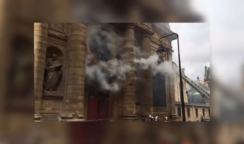 Francia: trágico incendio en la histórica iglesia de San Sulpicio en París [VIDEOS]
