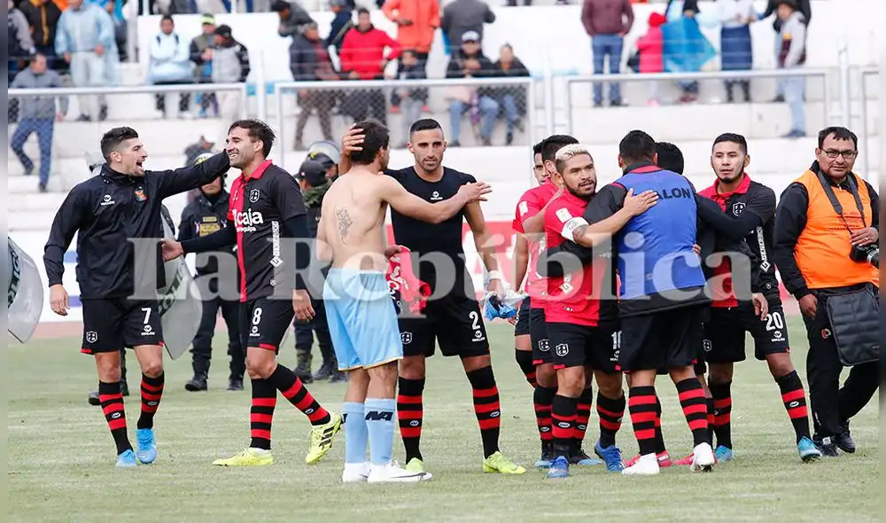Jugadores de Melgar celebraron por la primera victoria en la Liga 1.