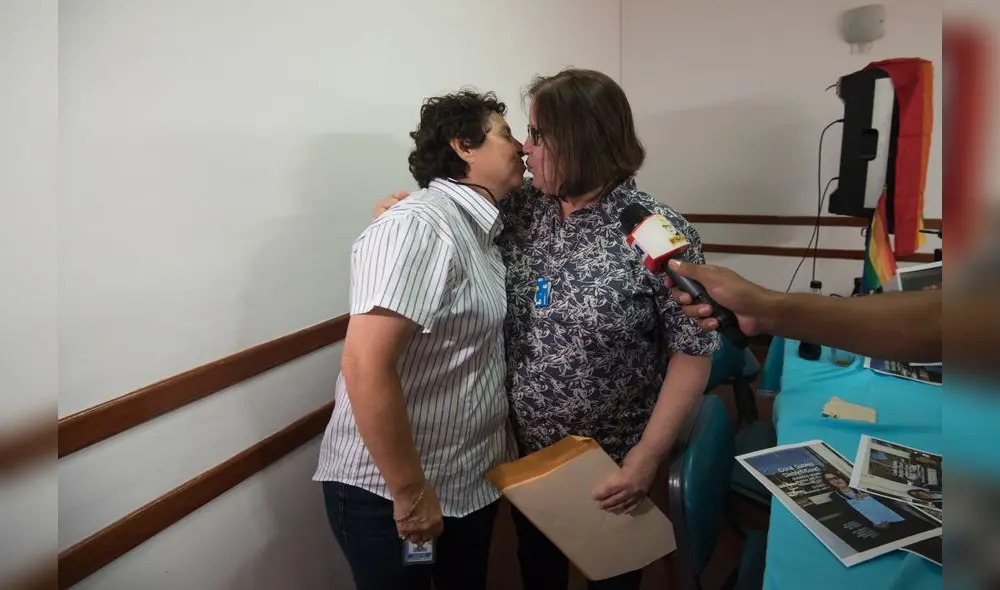  Matrimonio entre Susel Paredes y Gracia Aljovín gana en primera instancia [FOTOS]