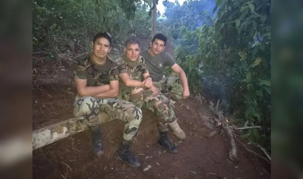 Brigadier PNP Alejandro Vergaray Melgarejo (en el centro), cuando cumplía servicios en el Vraem. Brigadier PNP Alejandro Vergaray Melgarejo (en el centro), cuando cumplía servicios en el Vraem.