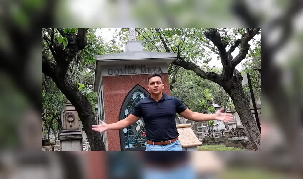 Desliza hacia la izquierda para ver el mensaje que encontró un fanático del 'Chavo del 8' en la tumba del recordador 'Chespirito'. Video es viral en YouTube. Desliza hacia la izquierda para ver el mensaje que encontró un fanático del 'Chavo del 8' en la tumba del recordador 'Chespirito'. Video es viral en YouTube.