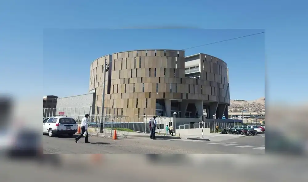 Tres candidatos a la región Moquegua podrían ser excluidos de elecciones Tres candidatos a la región Moquegua podrían ser excluidos de elecciones